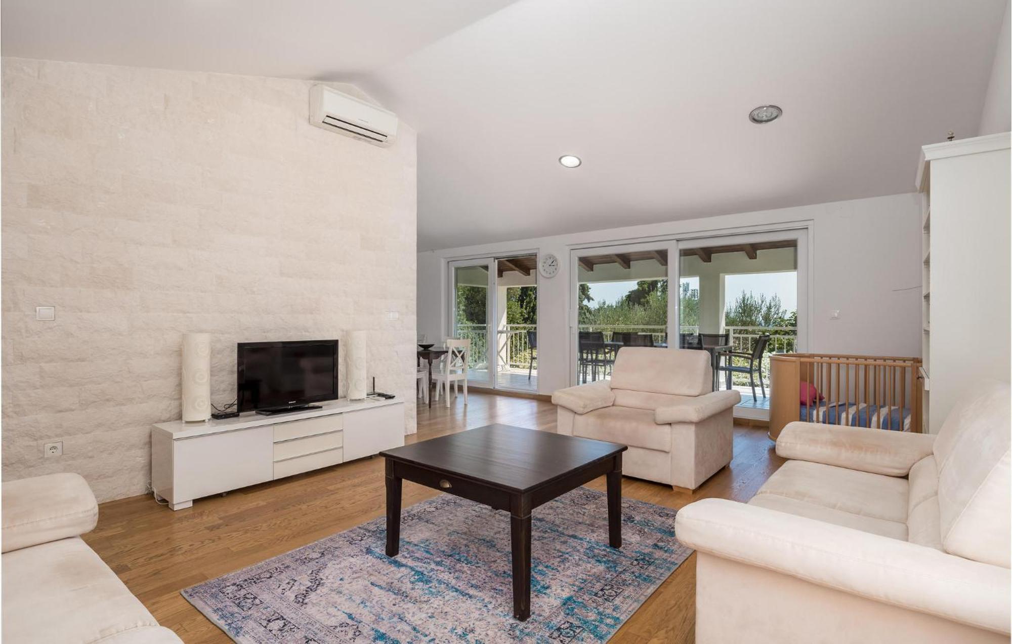 Nice Home In Krk With Kitchen Krk Town Exterior photo